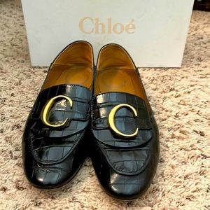 Chloe black leather loafer croc embossed with gold C